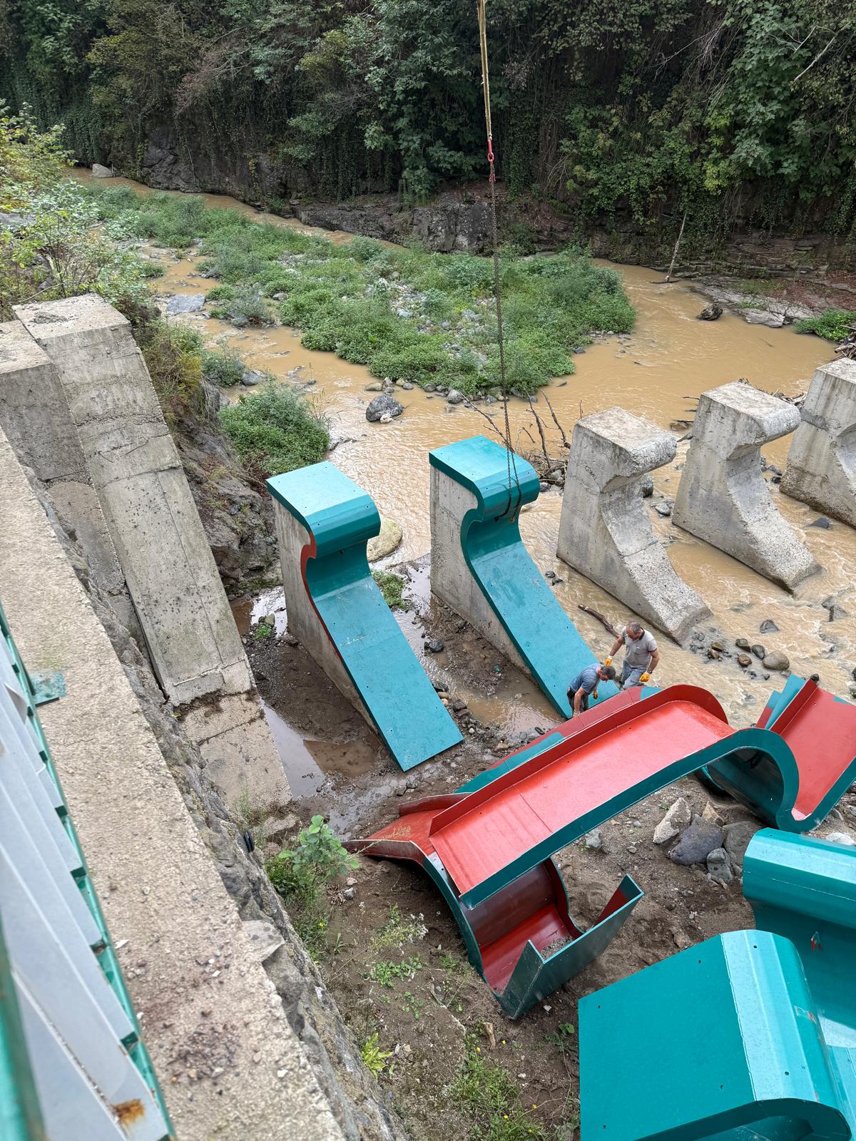 Giresun Keşap ve Dereli İlçeleri Sel Tırmıkları Çelik Kaplama Projesi